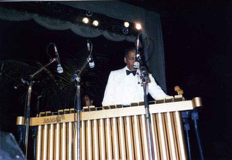 1985-55.jpg - 1985 Juan Les Pins: MJQ Milt Hinton