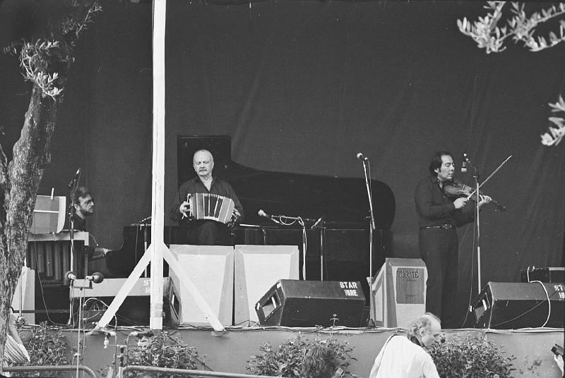 1986-12.jpg - 1986 Astor Piazzola, Fernando Paz