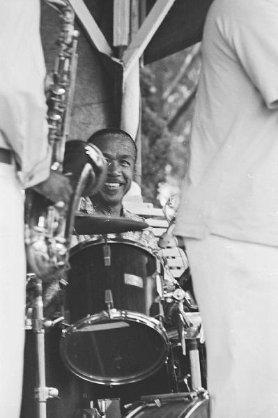 1986-30.jpg - 1986 Gus Johnson