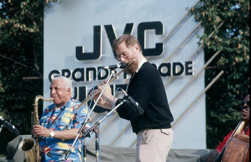 1988-03.jpg - 16.07.1988 Arena ^Stage
"Tribute to Buddy Tate":
Harold Ashby, Lew Tabackin, Eddie Jones