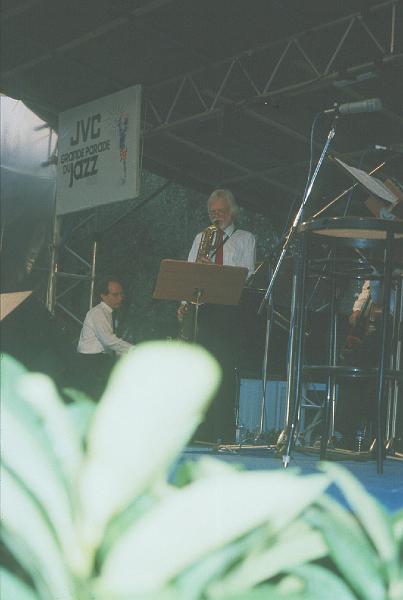 1992-03.jpg - 20.07.1992 Garden Stage;
Gerry Mulligan Tentet, "Re-Birth of the Cool":
Ted Rosenthal (p), Gerry Mulligan (bs), Dean Johnson (b)