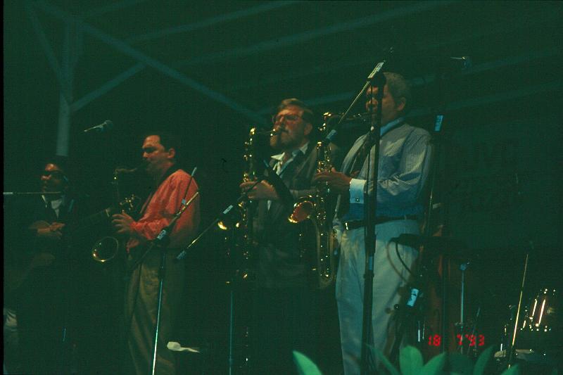 1993-21.jpg - 18.07.1993 Garden Stage:
Three Tenors, N.N. (g), N.N. (ts), Lew Tabackin, Frank Foster