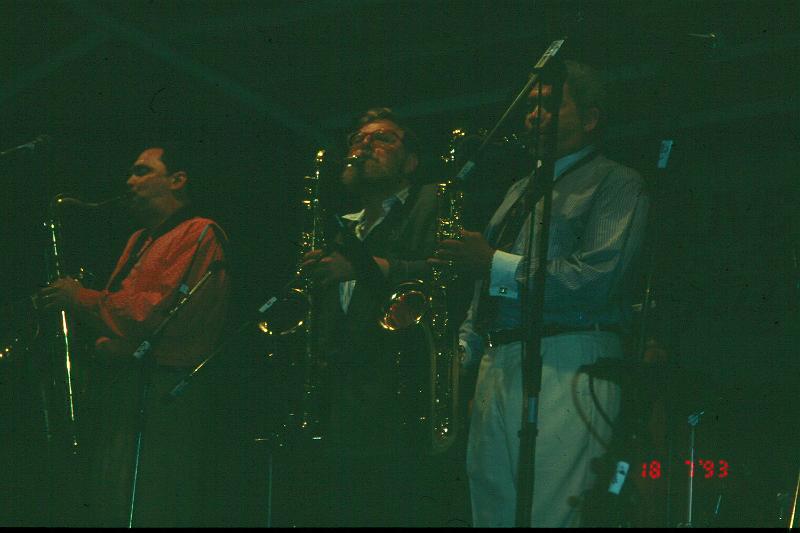 1993-22.jpg - 18.07.1993 Garden Stage:
Three Tenors, N.N. (ts), Lew Tabackin, Frank Foster